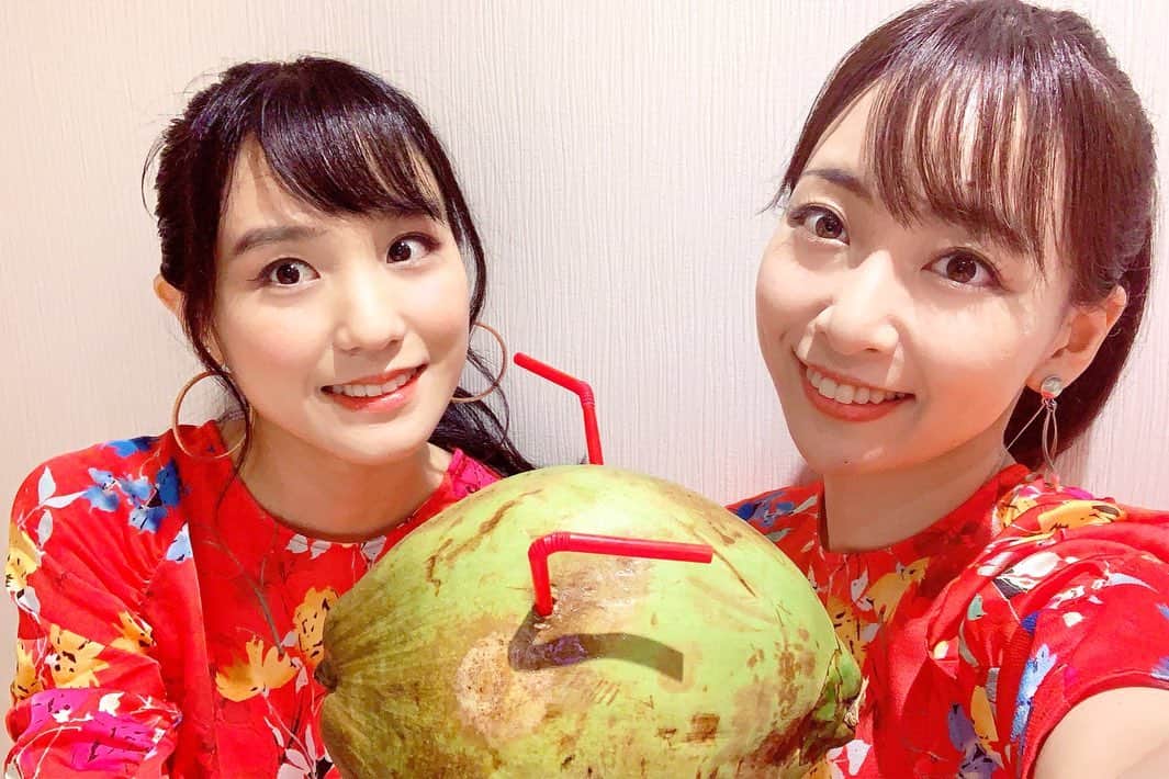 長谷川萌美さんのインスタグラム写真 - (長谷川萌美Instagram)「. . 【Spa Resort Hawaiians】福島🎤🌺 . お越し下さった方、応援してくださった方もありがとうございました！！✨ . プールに入ることはなかったのですが、ライブを2回させていただきとても！楽しかったです❣️ . .  #スパリゾートハワイアンズ #sparesorthawaiians #japan #fukushima #iwaki #pool #live #bittersweet #ビタスイ #長谷川萌美 #福島 #いわき #スパリゾートハワイアンズ #プール #ライブ #ステージ #遠いところへ行くのでしょう #ラブストーリーは始まらない #遠ラブ #写真たくさん #スワイプしてね」9月16日 19時40分 - moemi_hasegawa