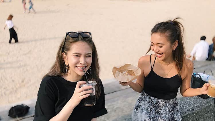 藤田杏奈さんのインスタグラム写真 - (藤田杏奈Instagram)「ランチしてお土産買いながら ブラブラして 東京帰る前に波の上ビーチ🌴🏖 . . 今年初海でした😂😂 昨日雨じゃなかったら 座間味行きたかったなあ🥺 #波の上ビーチ #波の上うみそら公園  #沖縄 #那覇 #海  #okinawa #beach #summer  #vacation」9月16日 19時42分 - anna_fujita