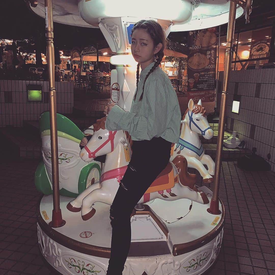 かれんのインスタグラム：「amusement park 🎡🎢🎠」