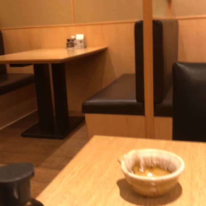 のインスタグラム：「客のおらん大戸屋は不気味💦 大丈夫やろか😅 謝謝💦」