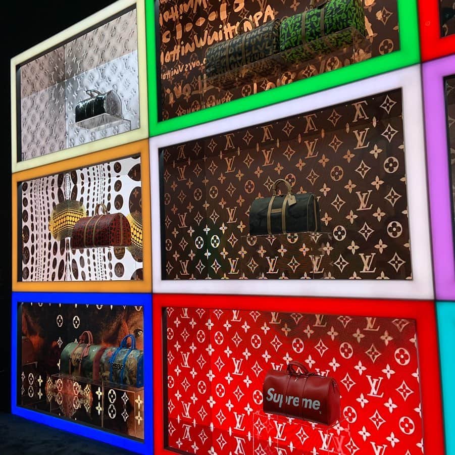 古泉千里さんのインスタグラム写真 - (古泉千里Instagram)「Louis Vuitton X pop-up 🌴💕 . . . . . #louisvuittonx #louisvuitton」9月16日 20時43分 - chisamipo1030