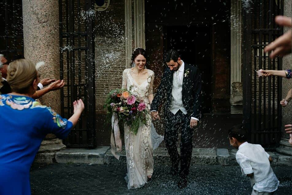 ジェニーパッカムさんのインスタグラム写真 - (ジェニーパッカムInstagram)「Congratulations to our stunning #jennypackhambride @valentina_m_fabbri - Valentina wore the Faith gown for her Italian wedding. Photography by Antonio Carneroli @antoniocarneroli_photographer #thewhitecarpet #faith」9月16日 20時52分 - jennypackham