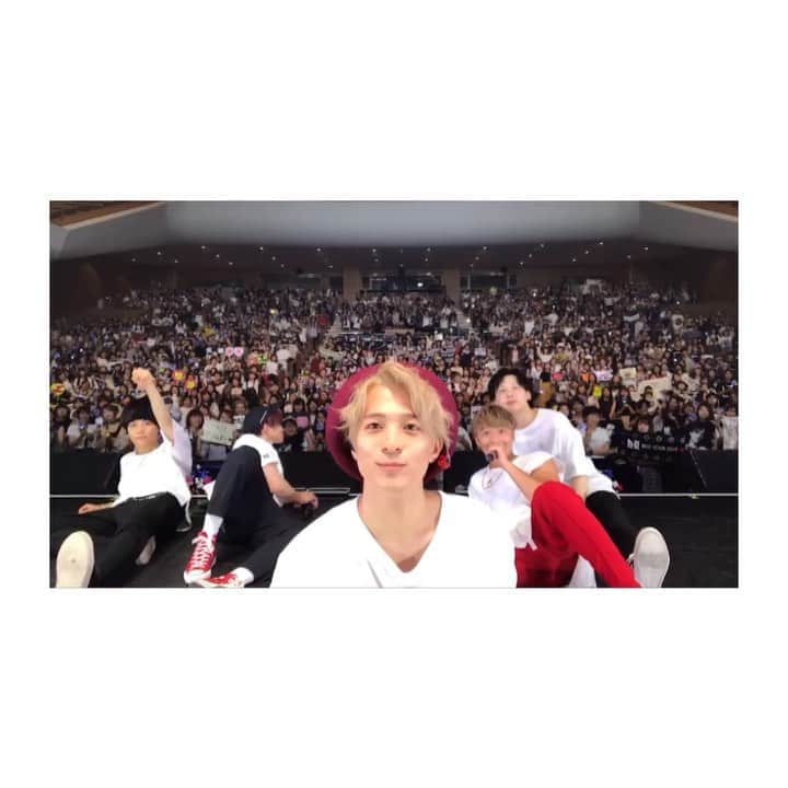 岩岡徹のインスタグラム：「宮崎公演‼︎ ありがとうございました🌾🐥 #da_ice #besttour #宮崎」