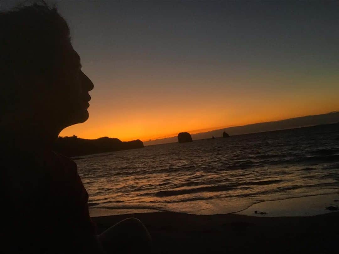 大倉士門さんのインスタグラム写真 - (大倉士門Instagram)「涙が出るほどの夕焼けって なんなんやろ。 最高に楽しい休日🌊」9月16日 21時34分 - shimonsmile