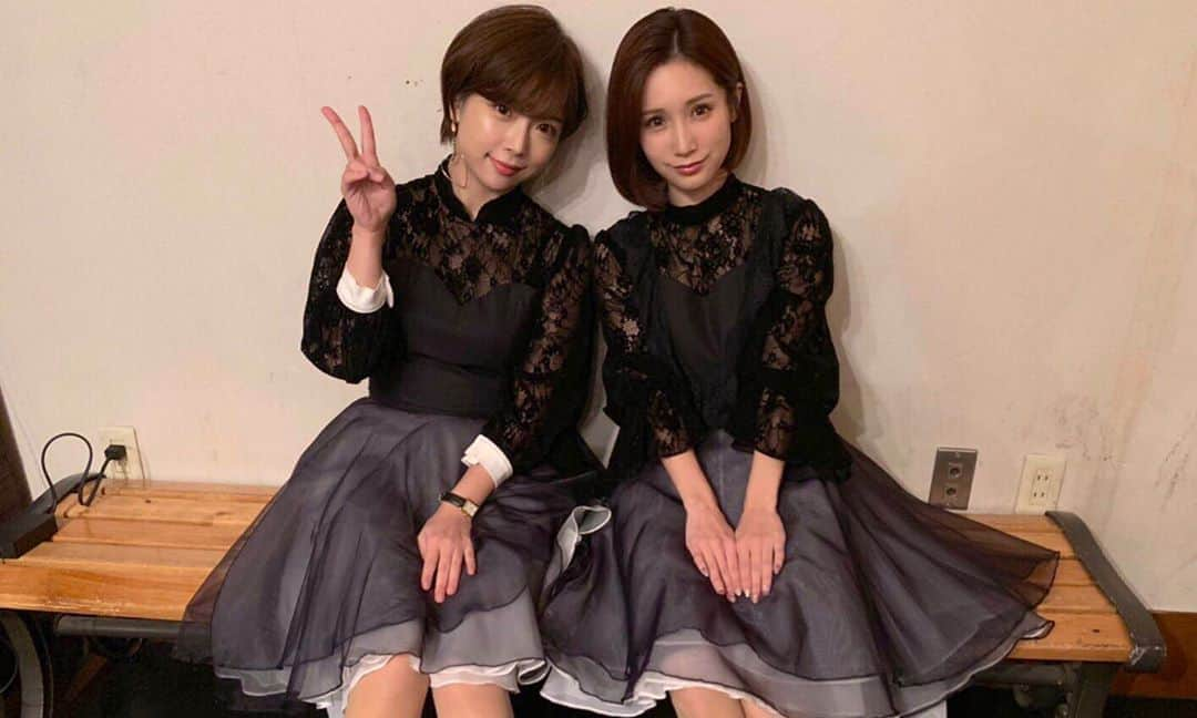 紗倉まなさんのインスタグラム写真 - (紗倉まなInstagram)「今日はおとフラ活動dayでした！寒かったので衣装を長袖に戻したよ...🎅みんなはどの衣装が一番好き？🤔 #おとといフライデー #おとフラ」9月16日 21時46分 - sakuramanateee