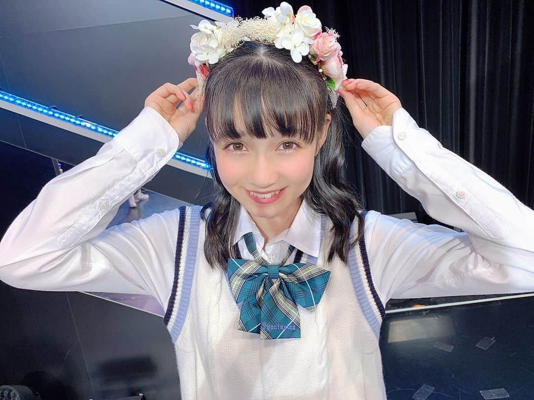 今村麻莉愛のインスタグラム：「. 生誕祭ありがとう💓 ･ 花冠可愛い〜🤗 ･ ･ #花冠 #生誕祭 #HKT48  #今村麻莉愛」