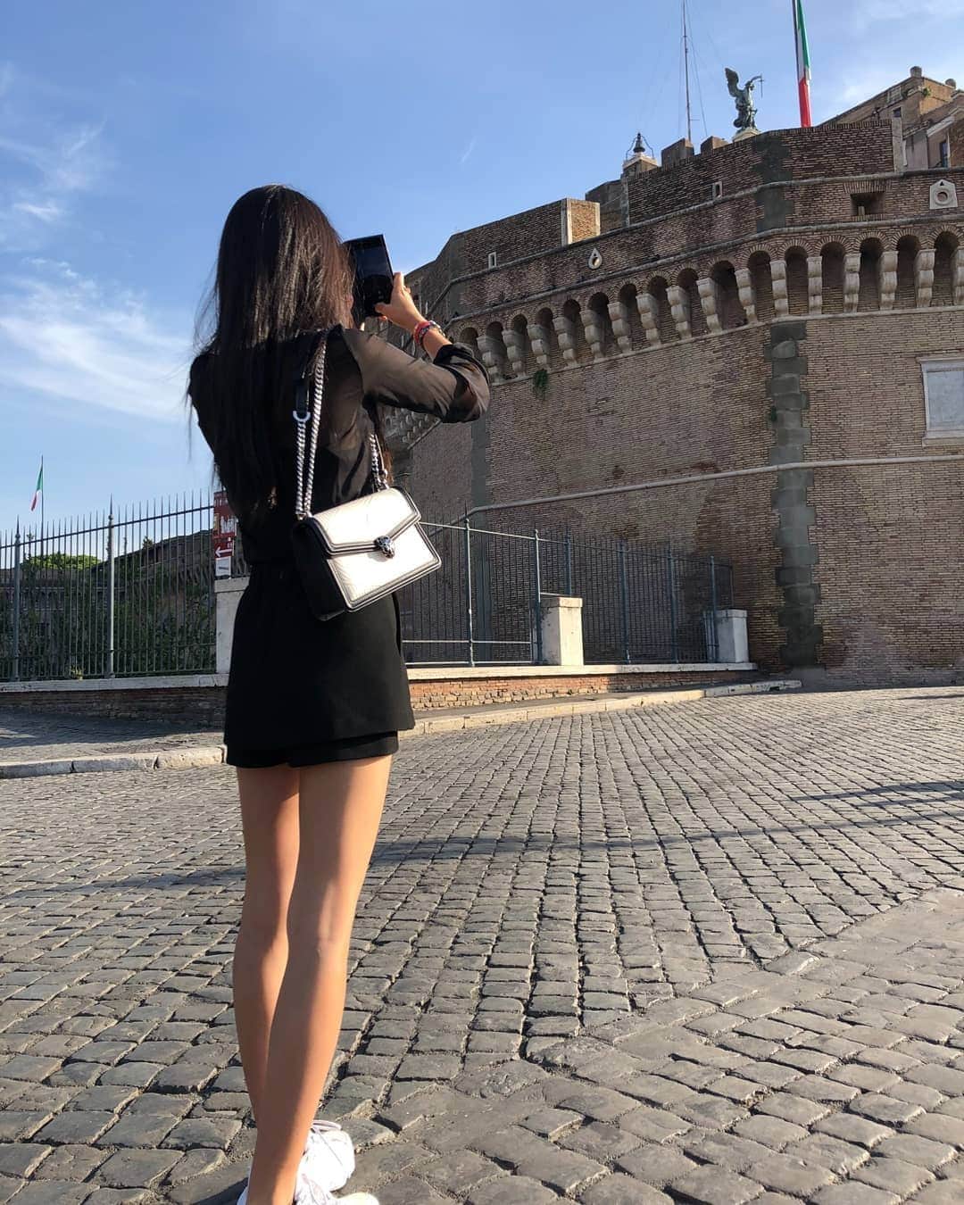 kokiさんのインスタグラム写真 - (kokiInstagram)「I visited the Castel Sant'Angelo and saw the Bvlgari heritage collection! The history really amazed me and the jewels were breathtaking💓  @bulgariofficial  @galaxymobilejp  #thestorythedream」9月16日 22時05分 - koki