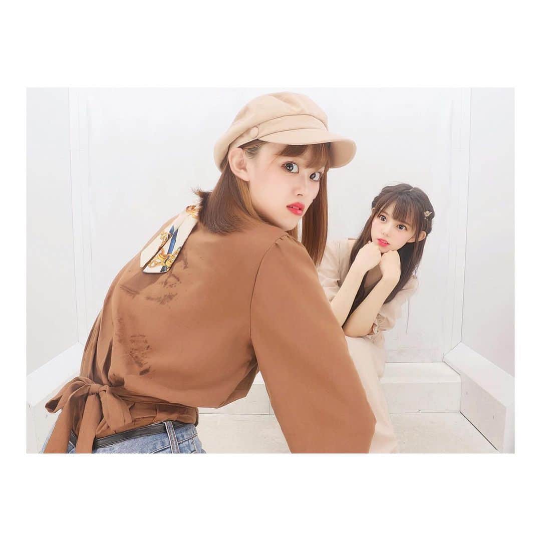 のインスタグラム：「‪・ ・ 今日は、1ヶ月ぶりに真由に会ったよ🤤💗‬ ・ ・ ‪色んな意味で相変わらずだった…😂‬ ・ ・ ‪楽しすぎて帰りたくなかったよ🥺笑‬ ・ ・ ‪今度は一緒にディズニー行きます🐭👑‬ ・ ・ 歩いてるだけで服に汗が染みちゃうほど、汗かいてた‪w ・ ・ ‪#大森莉緒‬ ‪#おーりお #おりおんず‬ #大真由毛‬ #大真由毛しか ‪#高橋真由‬ #テルマー湯 #アオハル #プリクラ #instagood #Instapic」