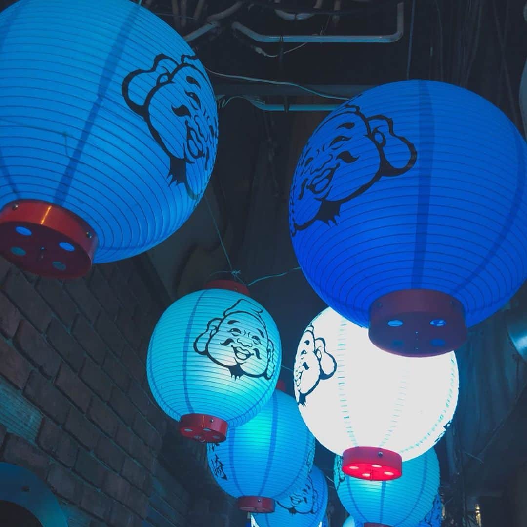 篠原真衣のグルメインスタ