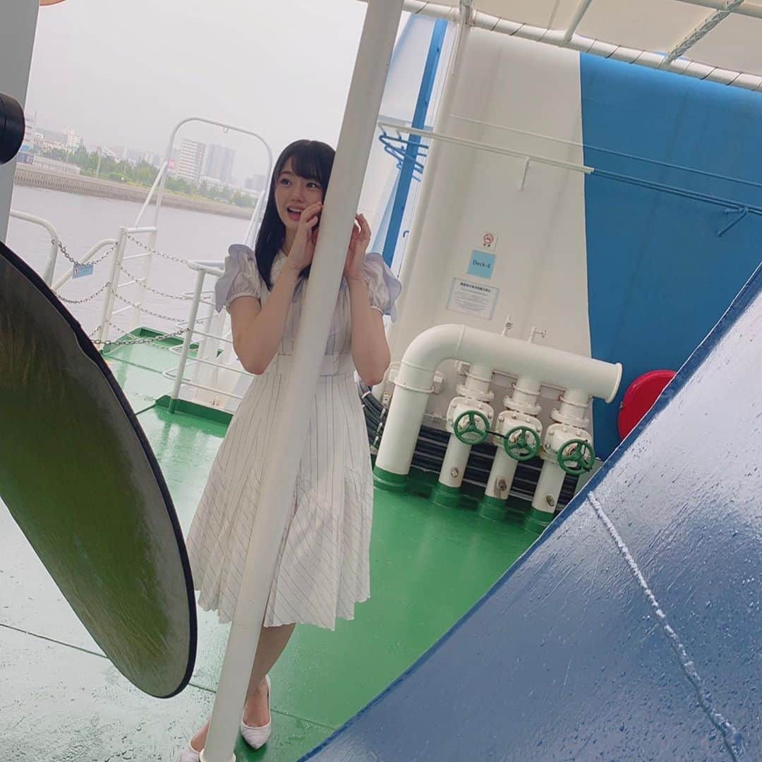 瀧野由美子さんのインスタグラム写真 - (瀧野由美子Instagram)「. STU48 瀧野由美子です ⚓ Instagram始めました 📸 不慣れなことばかりですが 宜しくお願いします！  鉄道とサックスと瀬戸内の景色と 、、、 沢山載せていこうと思います 🥰  お洋服も好きですよ ！！！👗👠 アカウント名に入ってる あんこはうちの愛犬ちゃんです ～ 🐾  #STU48 #STU48号 #船 #瀬戸内 #自己紹介 #撮影 #カメラ  #瀧野由美子 #ゆみりん #初心者 #カメラ女子 #鉄道 #撮り鉄 #鉄オタ #鉄子 #サックス #吹奏楽 #犬 #雑種 #あんこ #えへへ #インスタ始めました #ガルスト #瀧野と千穂と公式」9月16日 22時37分 - yumiko_anko