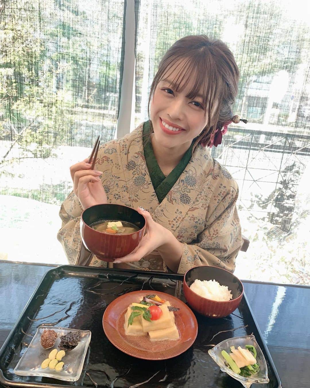 石倉侑芽のグルメインスタ