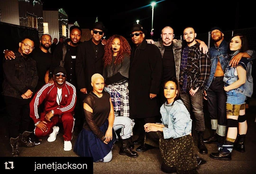 ジミー・ジャムのインスタグラム：「If a picture is worth a thousand words then this one is priceless. Too many feelings to put into words. I always say I love a good excuse to come back home and this was the best one. Thanks @janetjackson @realjohnnygill22 ♥️ #jimmyjam #terrylewis #janetjackson #johnnygill #minneapolis  #minnesota #flytetyme #rhythmnation #rn30 #stevehodge #ticasino #jamandlewisvolumeone #Repost @janetjackson with @get_repost ・・・ 💜 u Minnesota.」