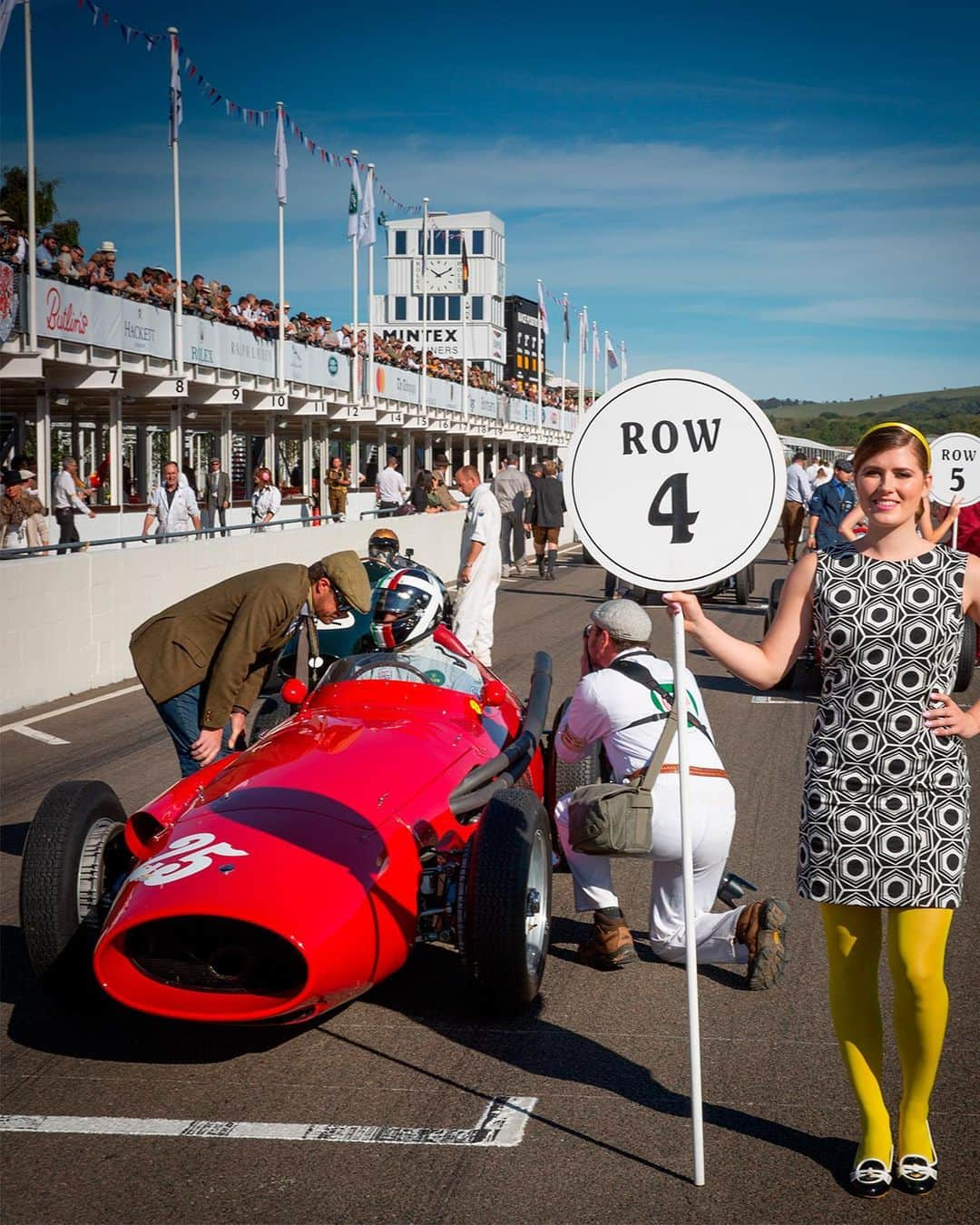 マセラティさんのインスタグラム写真 - (マセラティInstagram)「A weekend to praise our racing history. During the #GoodwoodRevival, a range of #Maserati icons entertained the crowds with their impressive performance and timeless Italian design. Enjoy the best moments with us.」9月17日 1時58分 - maserati