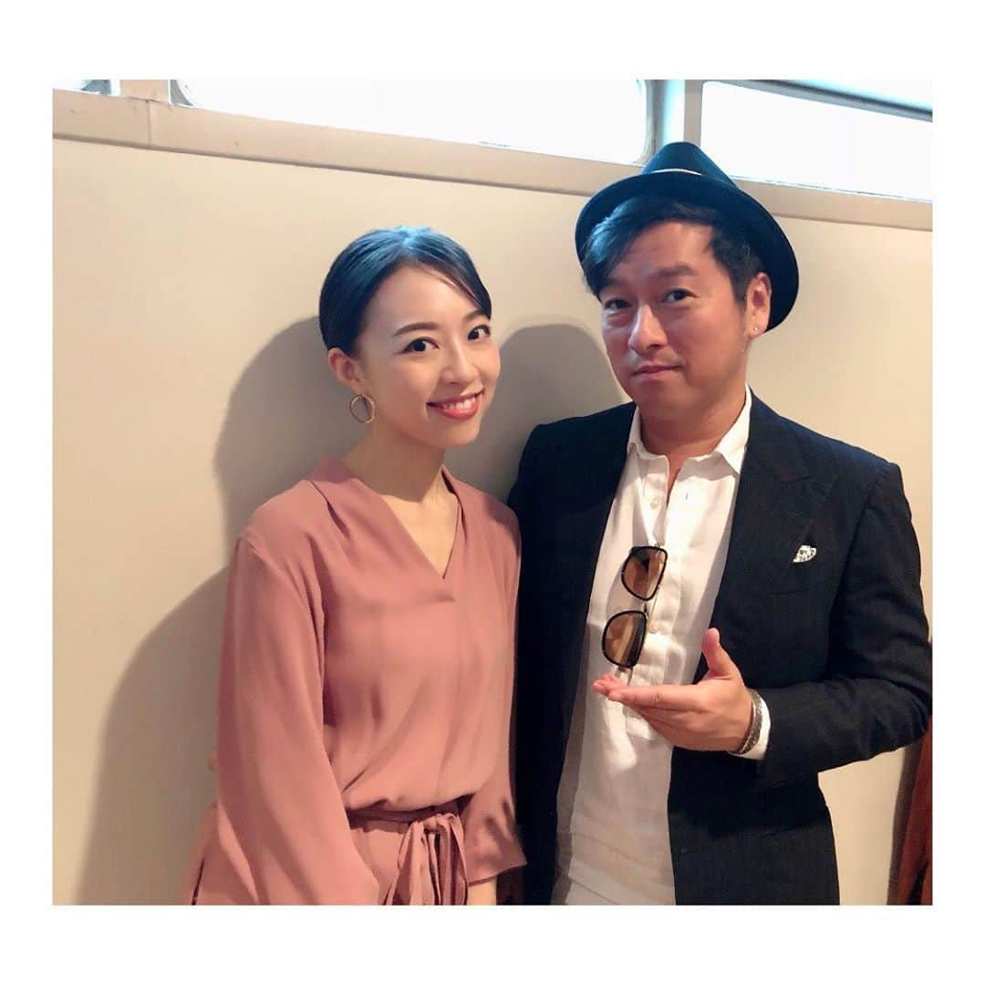 愛加あゆさんのインスタグラム写真 - (愛加あゆInstagram)「「ヘブンズ・レコード」ご観劇下さった方々、ありがとうございました！  ゴスペラーズさんのMVに出演させて頂いた以来、大変お世話になっている黒沢薫さん。 ・ 苦楽を共にした宝塚91期同期のまなみちゃん。 ・ 雪組時代いつも優しくして下さった先輩のゆかこさん。 ・ ・ 「グランギニョル」で共演して以来、その魅力から目が離せないまこっちゃん。 ・ ・ 「マリーゴールド」で共演した最強の癒し系、あやみん。 ・ ・ 「王家の紋章」で共演した、いつもまっすぐなてっぺーちゃん。 ・ ・ 「深夜食堂」で親子役させて頂きました藤重さん。 ・ ・ いつも観に来てくれる私の姉、夢咲ねね。  ご観劇下さった全ての皆様、ありがとうございました！！ 神戸公演もよろしくお願いします！！ #音楽朗読劇 #ヘブンズレコード #黒沢薫 さん (#ゴスペラーズ) #長江愛実 ちゃん (#颯舞音桜 ) #香音有希 さん #田中真琴 ちゃん #吉田彩美 ちゃん #長尾哲平 ちゃん #藤重政孝 さん #夢咲ねね #姉妹」9月17日 13時04分 - manaka_ayu