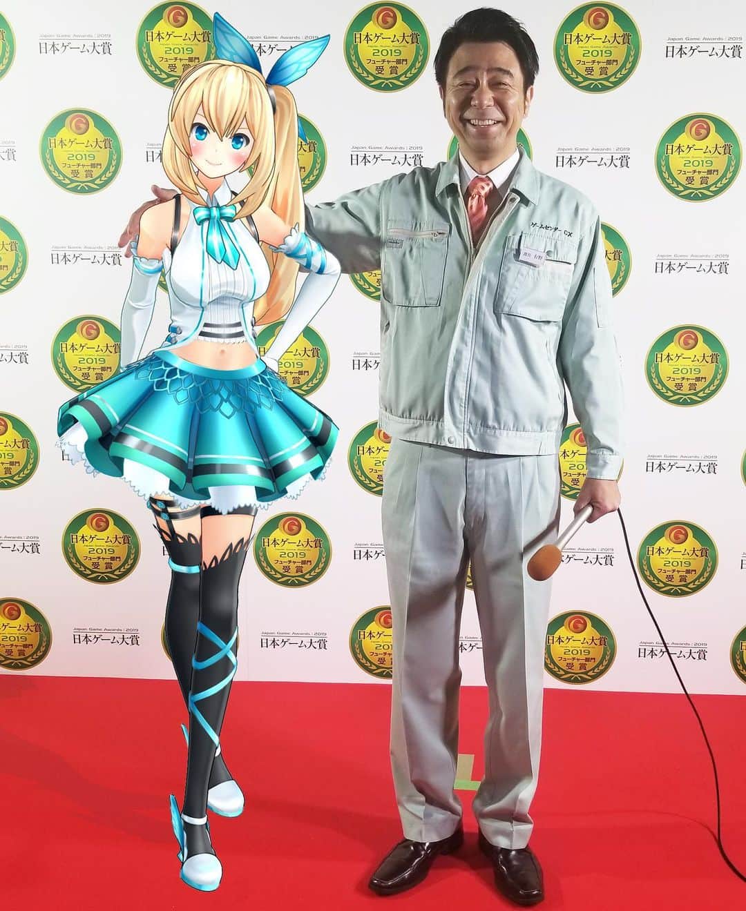 ミライアカリのインスタグラム：「#tgs2019 #miraiakari  #miraiakari_official #akarigallery #VR #virtualreality #Vtuber #akari #3D #model  #youtuber #youtube #ミライアカリ #有野課長 #有野晋哉 #日本ゲーム大賞 #東京ゲームショウ」