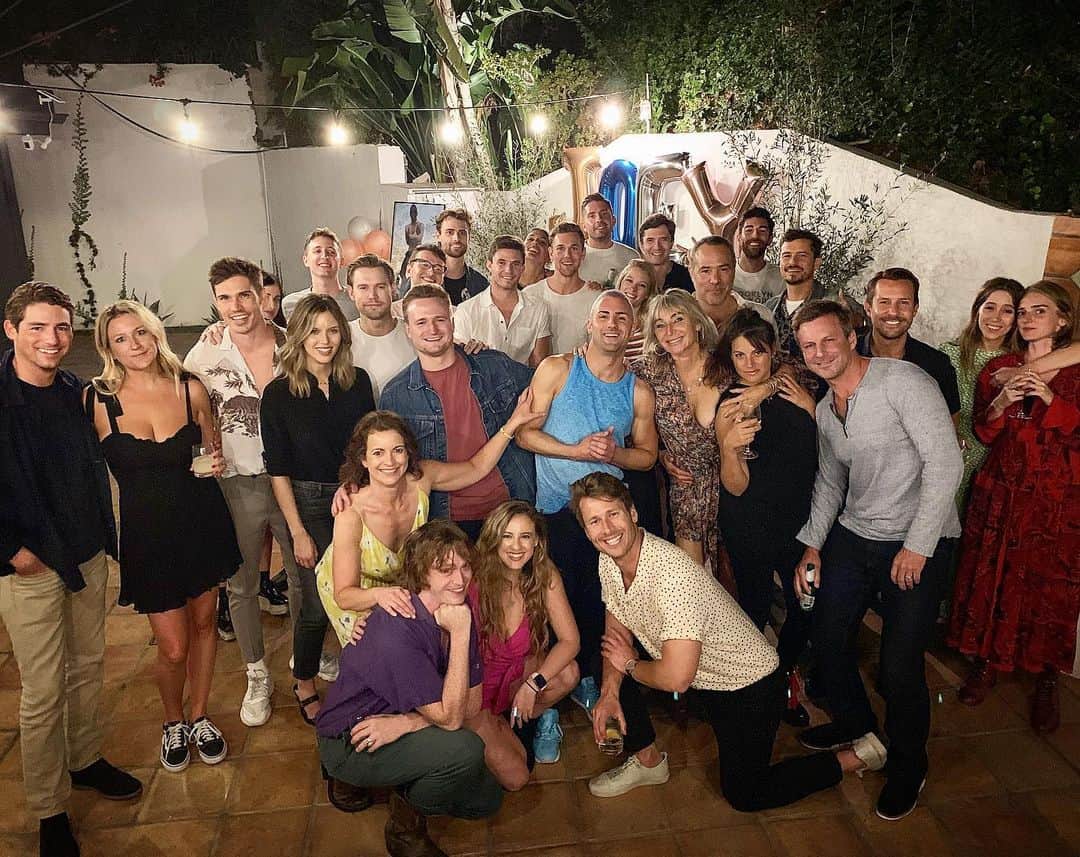グレン・パウエルのインスタグラム：「Because you stay young, we all stay young. Long live The Viking. Happy Birthday, @joeystantonforpresident」