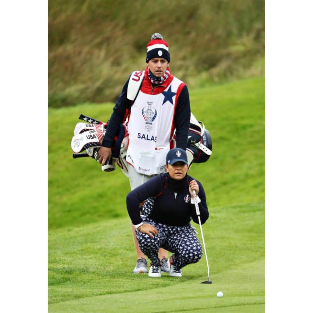 リセット・サラスのインスタグラム：「Seeing this Kiwi 🇳🇿 wear the Red White and Blue for the week and 💪🏽 when we win holes/matches made my 4th Solheim Cup one to remember. Thanks @paddysmith92 for being part of the journey with #TeamUSA #TeamSalas 🇺🇸」