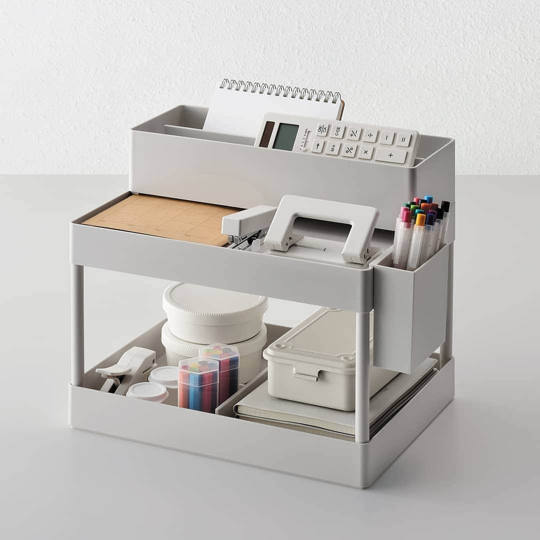 MUJI USAさんのインスタグラム写真 - (MUJI USAInstagram)「Store your stationery essentials in an elevated space to take advantage of the space below. Mix and match the ABS Resin Storage Series to create your own organization system.  #muji #mujiusa #mujibacktoschool」9月17日 7時05分 - mujiusa