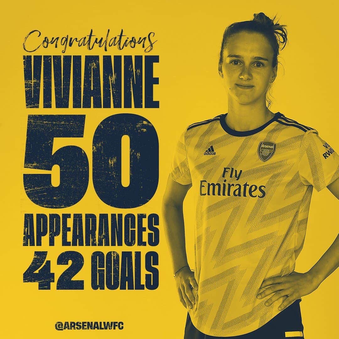 Arsenal Ladiesさんのインスタグラム写真 - (Arsenal LadiesInstagram)「Another landmark for Viv 👏Can we take a moment to appreciate that goal record? 🤯」9月17日 7時14分 - arsenalwfc