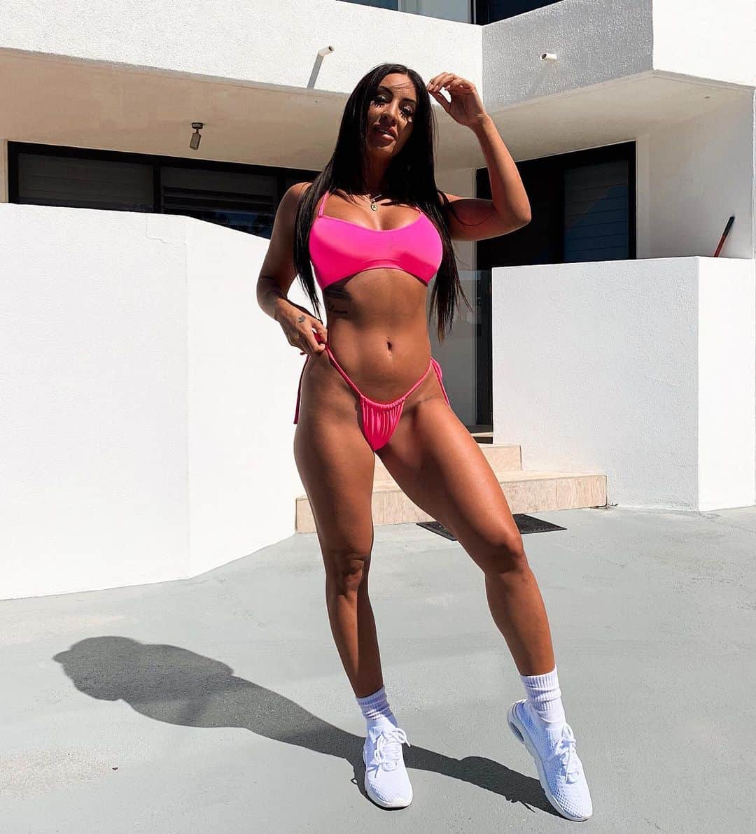 Steph Paccaさんのインスタグラム写真 - (Steph PaccaInstagram)「Goodmorning 👼 Needing nothing attracts everything. Remember that 💛」9月17日 7時27分 - steph_paccaa