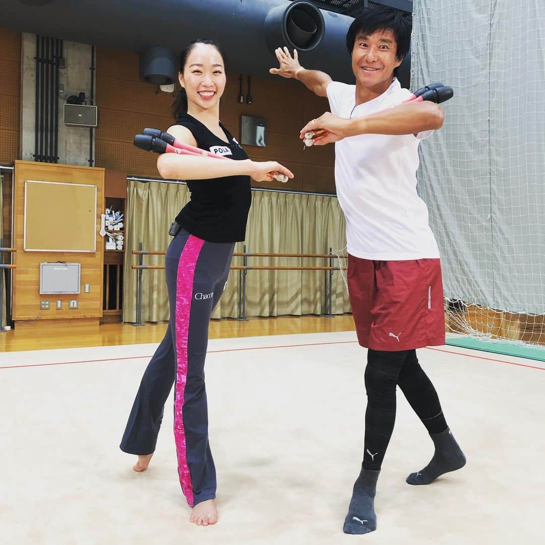 のインスタグラム：「アゼルバイジャンで開催している #世界新体操 🇦🇿 #新体操 の奥深さに迫る第3弾のテーマは『エレガント』✨ #中山雅史 さんが #フェアリージャパン の強さの秘密に迫ります！ 本日の #報道ステーション ぜひご覧ください！」