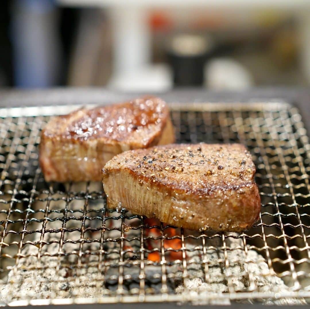 うどんが主食さんのインスタグラム写真 - (うどんが主食Instagram)「#うどんが主食 #焼肉 #ホルモン #旨み #割烹  #希少部位 #サーロイン #和食 #美味い #グルメ #牛タン #三宮 #神戸 #日本 #foodstagram #Japan #washoku #fashion #food #ramen #noodle #noodles #soup #amazing #good #nice #beauty #meat #fashion #love #gourme 6日前」9月17日 8時21分 - alwaysudon