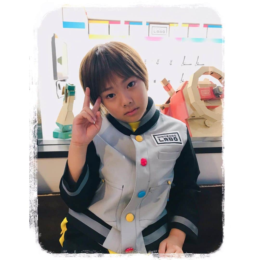 ちいめろさんのインスタグラム写真 - (ちいめろInstagram)「キッザニア甲子園❤② 琉ちゃろが｢行きたい!!｣って言って 行ったんだけど1番やりたかった裁判所が 予約取りに行ったら"予約受付終了"になっててそれが残念だった(;;)💓 #ちいめろ #あきたん #琉ちゃろ #まひめろ #家族でお出かけ #子どもが楽しめる #キッザニア #甲子園 #職場体験 #いい経験 #時差グラム #YouTube #YouTuber」9月17日 9時02分 - chiimelo74