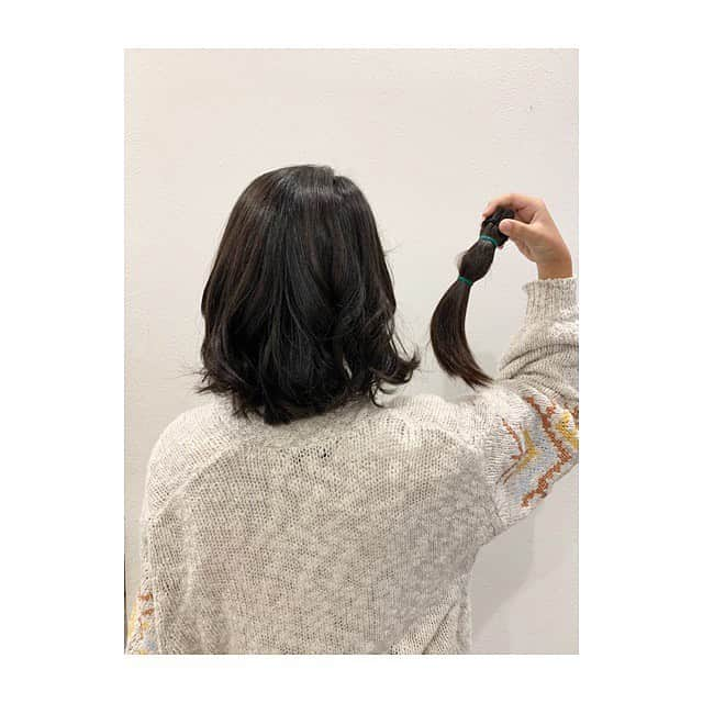 Dcolorさんのインスタグラム写真 - (DcolorInstagram)「ヘアドネーション✂︎ ご協力ありがとうございます♡ 、 #ヘアドネーション #ドネーション #つながみ  #ロングヘア  #美容師#dcolorレディース  #麻布十番  #ヘアメイク #ヘアセット #ヘアアレンジ #ヘアスタイル #ウェディング#ウェディングヘア #ブライダル#ブライダルヘア #結婚式#プレ花嫁#花嫁 #結婚式準備 #ウェディングドレス #bridal #wedding #挙式 #ブライダルヘアメイク」9月17日 9時48分 - hairdcolor