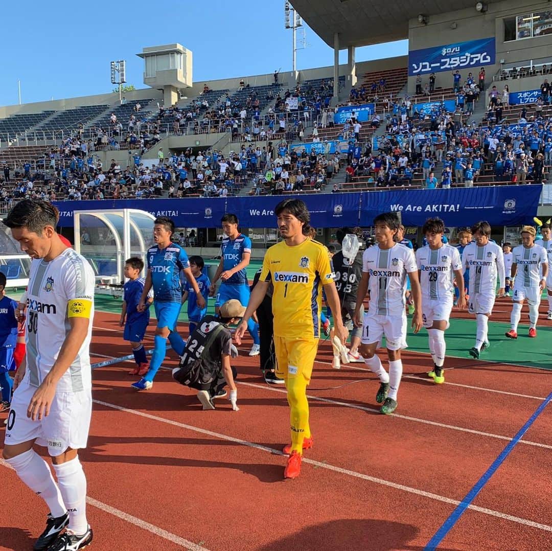 カマタマーレ讃岐さんのインスタグラム写真 - (カマタマーレ讃岐Instagram)「2019.09.15 秋田戦  アウェイでの沢山のご声援をありがとうございました。 残念ながら敗戦となりましたが、残り11試合引き続き勝利を目指し、戦ってまいります。  次節は… 「明治安田生命保険相互会社 高松支社 presents」  明治安田生命J3 第24節 🆚ロアッソ熊本 📆9/29(日)13:00 🏟ピカスタ ✅前売券好評発売中!」9月17日 10時06分 - kamatama_kouhou