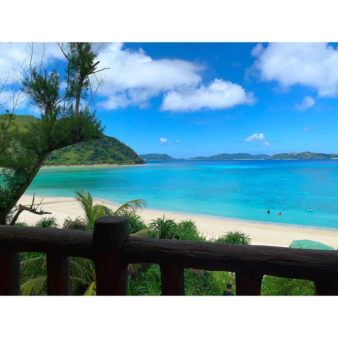 中川ジュリアのインスタグラム：「座間味島いったときは無人島にも行った！また🐠パラダイス」