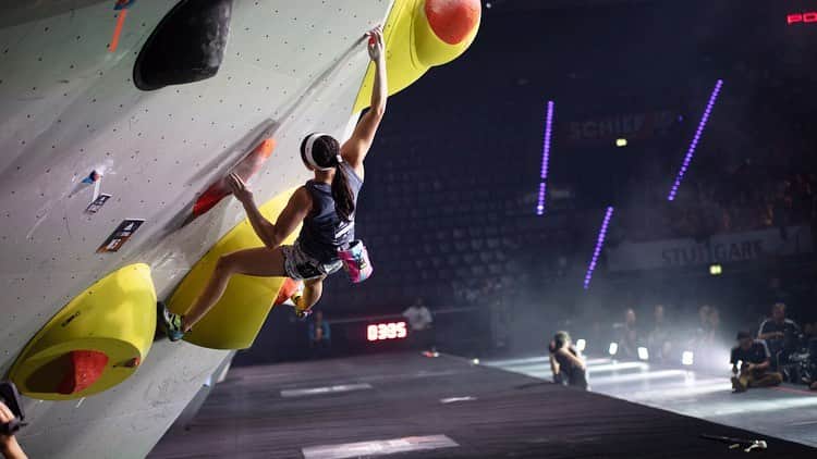 のインスタグラム：「It was really fun and it was become my favorite event @adidasrockstars 💓💓 super final🎥👉👉 ・ photo @bjornpohl  ____________________________________________ #adidasrockstars #climbing #bouldering  @au_official @denso_official @anessa_official_shiseido @thenorthfacejp @lasportivajp @newerajapan @tokyopowder @newhale_japan @thestonesession #jazzysport #岩泉ヨーグルト」
