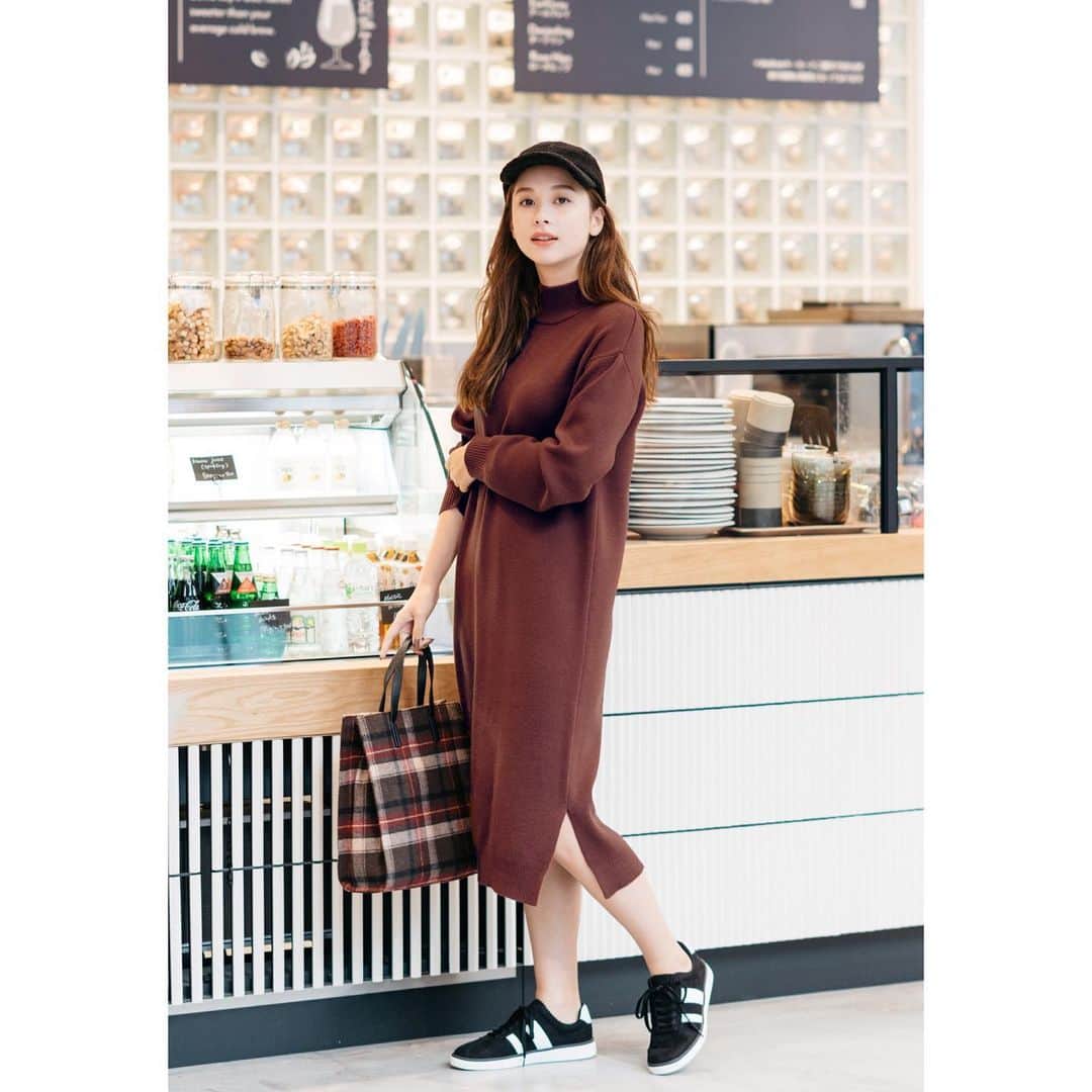 GU Hong Kongさんのインスタグラム写真 - (GU Hong KongInstagram)「One-piece dress for morning grab and go! 💨 . High-neck knit dress $249 . #GUHK #GUStyle #WearTokyoNow #ootd #ootdHongKong #Tokyo #style #fashion」9月17日 10時26分 - gu.hongkong