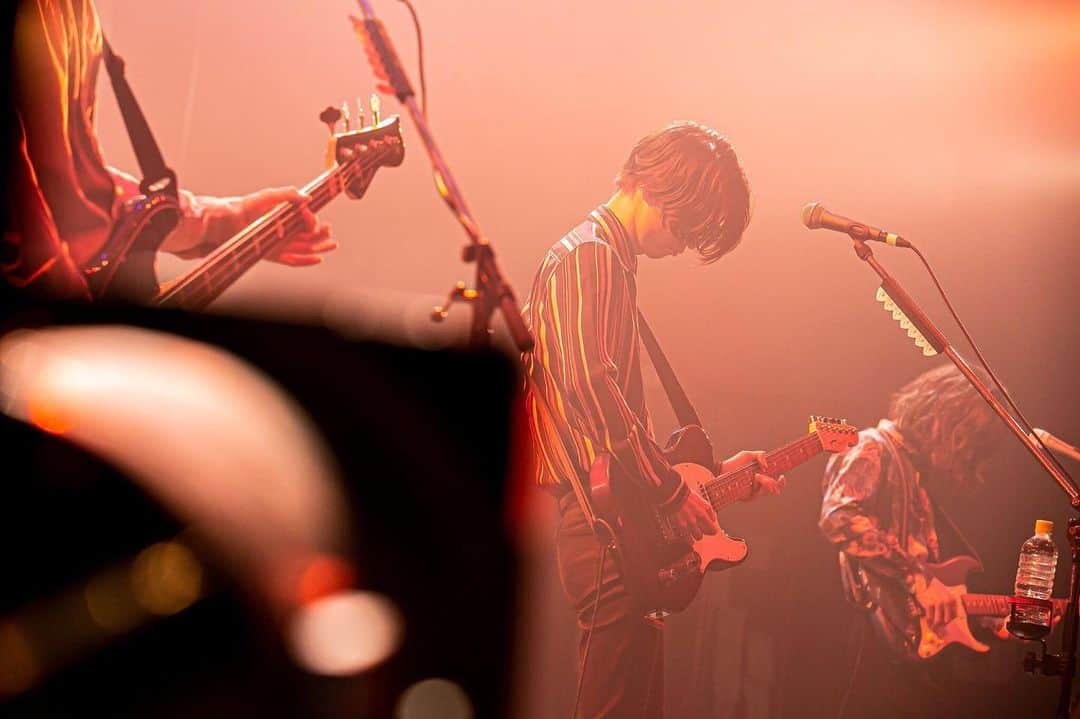 米田貴紀のインスタグラム：「赤いキセツ到来告げそうな📸  photo by祥子ちゃん #TOKYOCALLING #夜の本気ダンス」