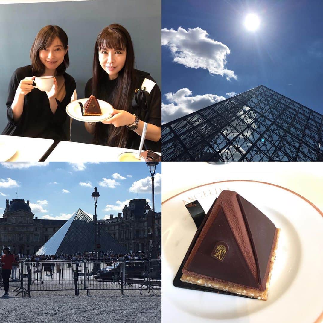 小橋めぐみのインスタグラム：「ルーブル美術館リシュリュー翼内にあるcafe、アンジェリーナにて。 ルーヴル美術館のピラミッドをモチーフにした、ここだけでしか味わえない濃厚チョコレートケーキ🍫  外のビターなパリパリチョコ、 中はふわっととろけるチョコレートムース、下のザクザクしたとこも美味でした😋 #女子は限定に弱い #アンジェリーナ」