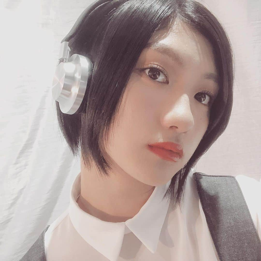 小林歌穂さんのインスタグラム写真 - (小林歌穂Instagram)「アルバム playlist 発売するよ！﻿ 12月まで待っててねん( ͡° ͜ʖ ͡°)﻿ ﻿ ﻿ #小林歌穂#playlist#楽しみだね#あはは」9月17日 11時50分 - kobayashi_kaho_official