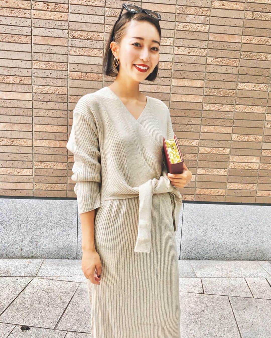 のインスタグラム：「今日は撮影でTOKYOだよ❤︎ 移動が多い日は動きやすいワンピを選ぶ事が多い🤤 秋冬に使える1枚❤︎ それでは行ってきます🗼 #ootd#outfit#fashion #コーディネート #titivate#ティティベイト #titivatestyle」