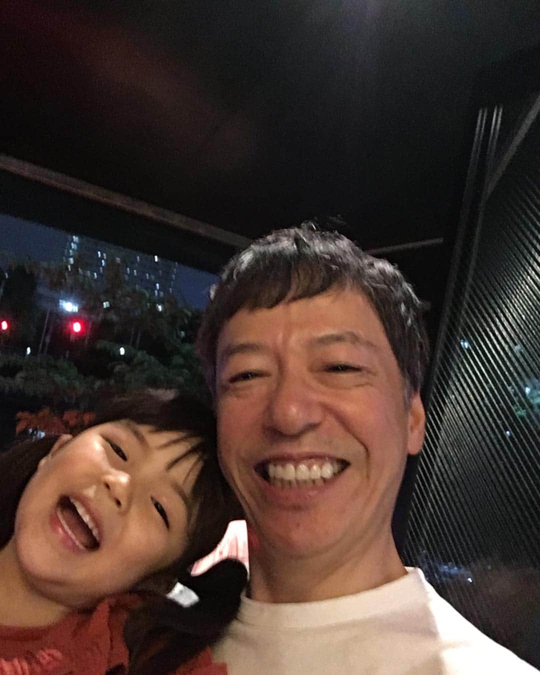 板尾創路のインスタグラム：「ドラマ監察医朝顔 オールアップしました！つぐみちゃんと藤堂のツーショット💕スタッフの皆さんお疲れ様でした！ #監察医朝顔」