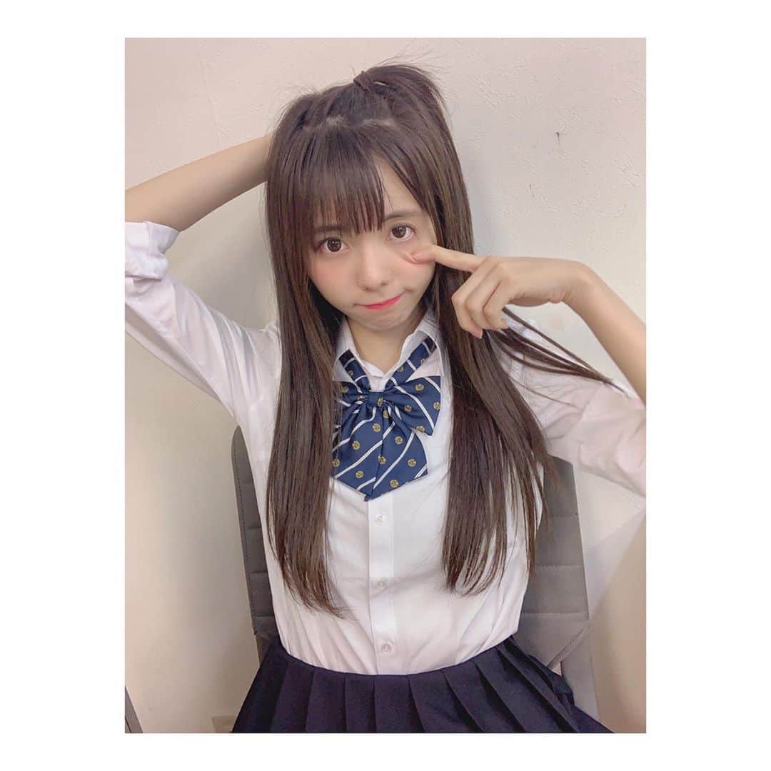 のインスタグラム：「・ ・ 今日は、ヨルライJKスペシャルありがとうございました😍🏫 ・ ・ 当日券外れてちゃった方、次は当たりますように🥺 ・ 制服でのライブは新鮮だった〜☺︎ ・ ・ JKメンバーみんな元気で楽しかったよ😂 ・ 久しぶりに「どんなに好きでいても」踊れて嬉しかったな( *´꒳`* ) ・ ・ #大森莉緒 #おーりお #おりおんず #ラストアイドル #jk #jkブランド #ljk #制服 #青春 #りんごヘアー #ストレート #instagood #Instapic」