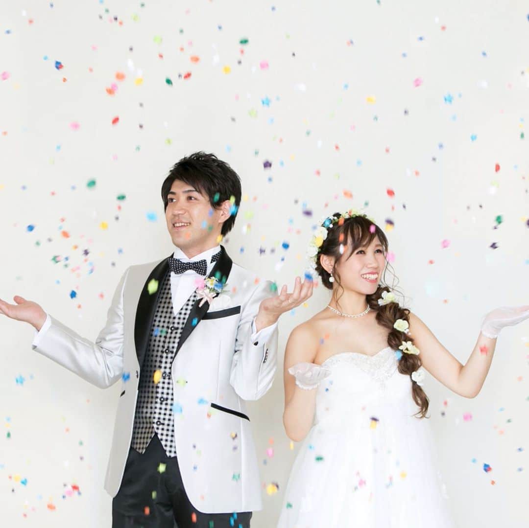 福井結婚式 ヴィラグランディス福井さんのインスタグラム写真 - (福井結婚式 ヴィラグランディス福井Instagram)「Themaは”祭り”。 夏といえば、夏祭り☆  夏祭りと聞くと、 誰もがワクワクして、 楽しかった思い出があるはず  みんなが笑顔で、 ワクワクする、 楽しくて幸せな時間を☆  今までに感謝し、 これから先の人生の幸せを祈る☆  新たな人生のスタートを大切な人たちと最幸に祝おう☆  #villagrandis #villagrandis福井 #ヴィラグランディス #ヴィラグランディス福井 #ヴィラ嫁#ヴィラ婚#福井花嫁#福井結婚式場#福井結婚式#福井ゲストハウス#marry#marry花嫁#プレ花嫁#プレ花嫁サポート#プレ花嫁さんと繋がりたい#結婚式レポート#wedding」9月17日 22時09分 - villagrandis_fukui