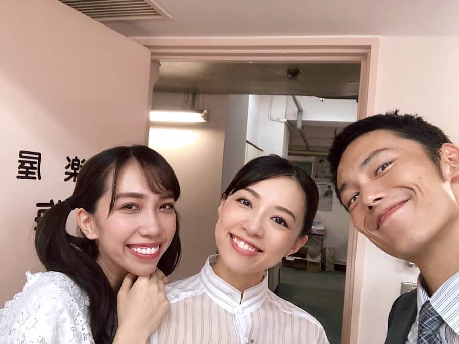 蔭山浩美さんのインスタグラム写真 - (蔭山浩美Instagram)「音楽朗読劇「ヘブンズ・レコード〜青空篇〜」東京公演無事に終わりました。ご来場くださった皆様、来ようとしてくれた皆様、エールを送ってくれた皆様。 本当に、ありがとうございました。 次は、神戸へ。  神戸公演(神戸新聞 松方ホール) 9/28(土)18:00 9/29(日)12:00 / 16:00  写真は終演後に大好きなお父さん、お母さんと☺︎ 本当に、大好きです。 産んでくれて、どんなときも守ってくれて、育ててくれてありがとう。 家族。 宝物。 神戸公演も、心を込めて🌻 _ _ #音楽朗読劇 #ヘブンズレコード #ヘブレコ #岡本貴也 さん #水沢エレナ ちゃん #前川泰之 さん #植田圭輔 さん #有澤樟太郎 さん #岩永洋昭 さん #菊田大輔 さん #遠山景織子 さん #愛加あゆ さん #森のんの ちゃん #蔭山ひろみ #宮下雄也 さん #川上将太 さん #宮地真緒 さん #黛英里佳 さん #矢部昌暉 くん #中村嘉惟人 くん #山口乃々華 ちゃん #高槻かなこ ちゃん #音楽 #花花 さん #有楽町よみうりホール #神戸新聞松方ホール」9月17日 22時39分 - hiromi_kageyama