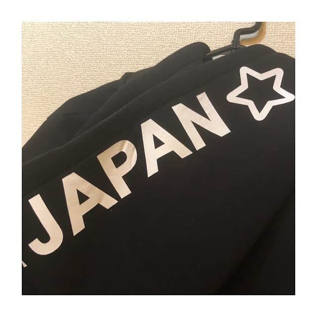 中野英雄さんのインスタグラム写真 - (中野英雄Instagram)「いよいよ発売‼️ 増税前に間に合った たくさんのリクエストを頂きました セットアップジャージ  9月26日 18時より発売です‼️ #mobstar #japan #tokyo #instagood  #fashion #cap」9月17日 14時12分 - hideo_nakano