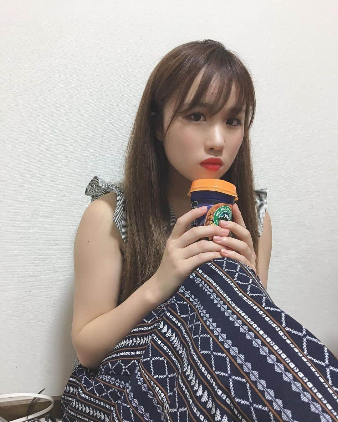 鈴木美南海さんのインスタグラム写真 - (鈴木美南海Instagram)「飲み物編Part2。 ． #鈴木美南海 #女優 #役者 #22歳 #23歳 #芸能#撮影 #夢 #newgatetokyo #コーヒー #コーヒー好き #カフェ好き #ブラックコーヒー #オシャレ #おしゃれ #お洒落 #お洒落さんと繋がりたい #東京 #渋谷 #新宿 #山形 #actor #dream #coffee #cafe #like #tokyo #shibuya #shinjuku」9月17日 14時19分 - u_minami_official