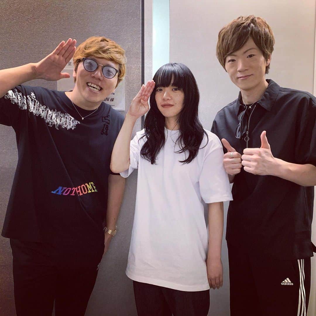のインスタグラム：「Mステでの一コマ😎😎🎤🎤✨ あいみょんさん、ジェジュンさん、IZ*ONEの宮脇咲良さん& 矢吹奈子さんと🎉  #mステ」