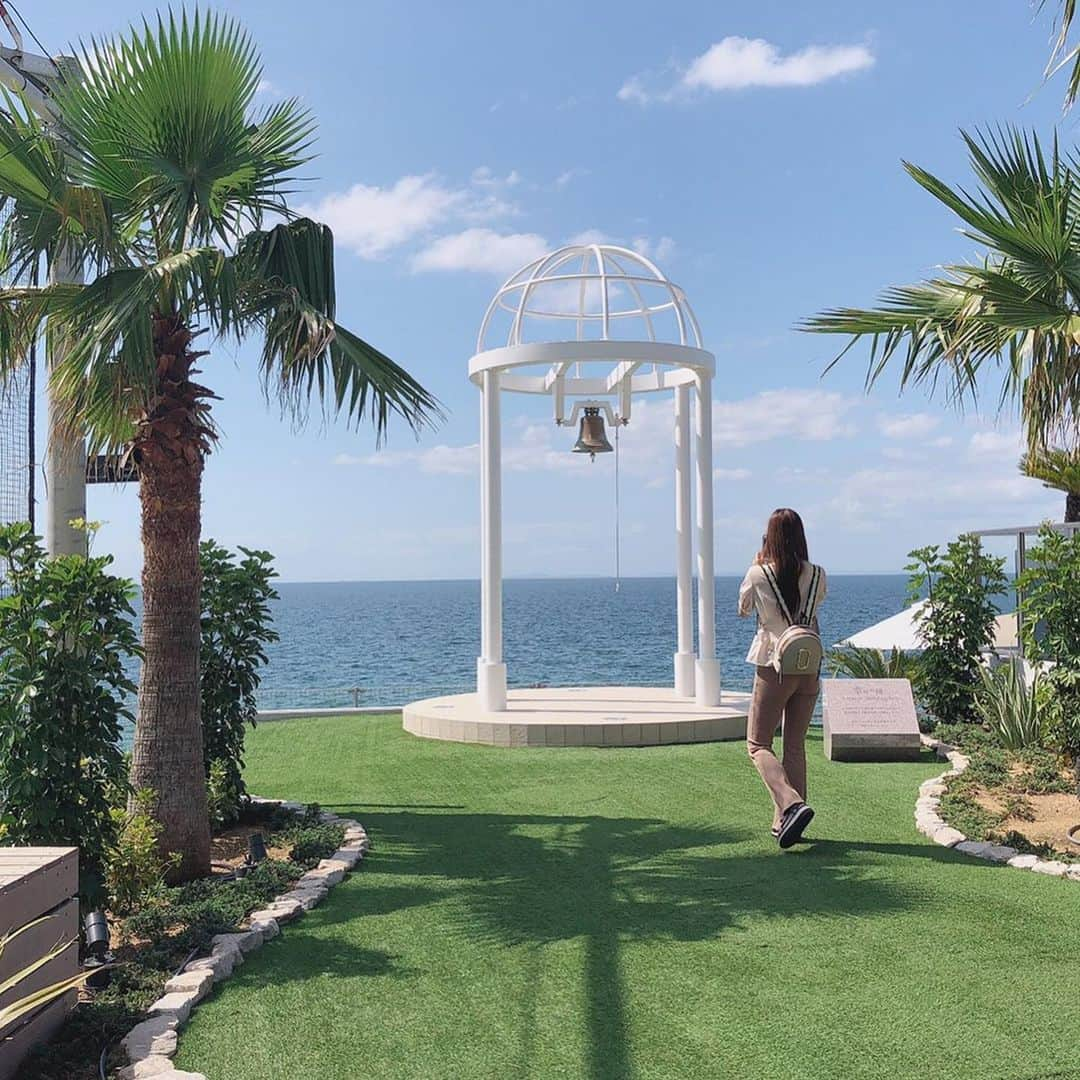 安田七奈さんのインスタグラム写真 - (安田七奈Instagram)「🐳 #幸せのパンケーキ #幸せのパンケーキ淡路島 #淡路島 #安田七奈 #なーちゃ #レースクイーン #rq #ラウンドガール #グラビア #グラビアアイドル #グラドル #イースマイル #weds #ウェッズ #wedssport #bandoh #wedssportracinggals #followme #japanese #japanesegirl #instagood #instalike #photooftheday #팔로우 #얼스타그램 #粉我 #非常好」9月17日 15時28分 - nana_yasuda