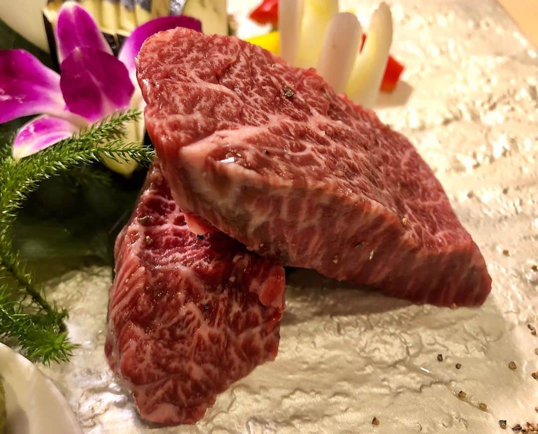 のインスタグラム：「焼肉最高ーーー！ #焼肉 #焼肉bulls #ブルズ亭 #ブルズ亭四ツ谷 #極ハラミ #極みたんしゃぶ」