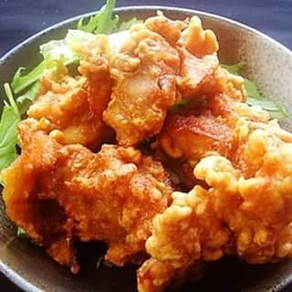 のインスタグラム：「鶏っく特製^_^笑笑🙌  the唐揚げです^ ^みんな大好き💕😘唐揚げ〜笑笑🙌😂 唐揚げ好き大集合！！🌪！(◎_◎;) 来週もまた連休ありますが・… ^_^🙌💛 💓👌 #チョアチキン#パネチキン#チーズタッカルビ#唐揚げ#チキン南蛮#肉#鶏肉#手羽先#夏#韓国料理#鶏っく#梅田#居酒屋#焼き鳥#ビール#飲み会#大阪#大阪グルメ#大阪観光#浦和レッズ#ガンバ大阪」
