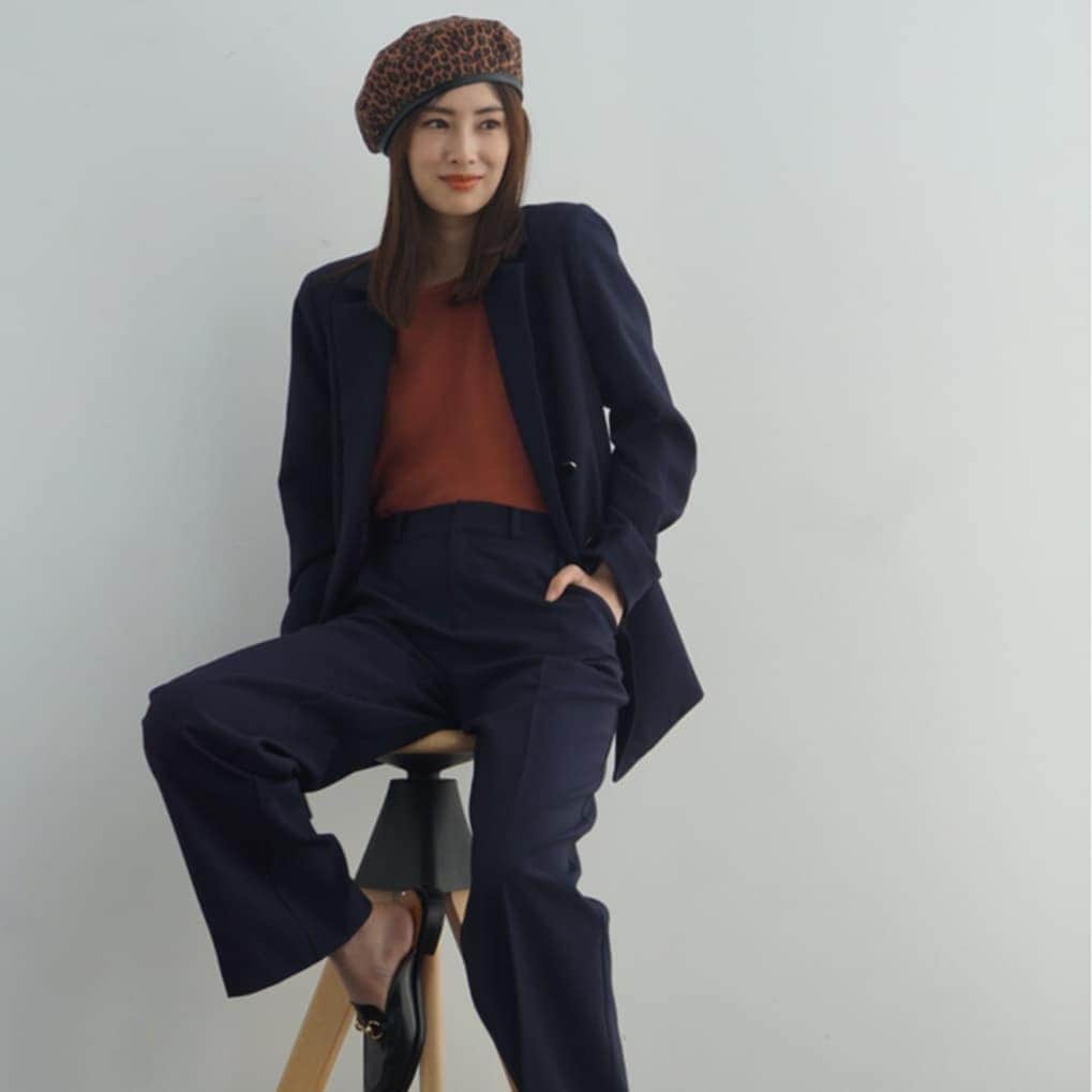 北川景子　ファンアカウントのインスタグラム：「Steady.のオフショットです。 Steady的拍攝。」