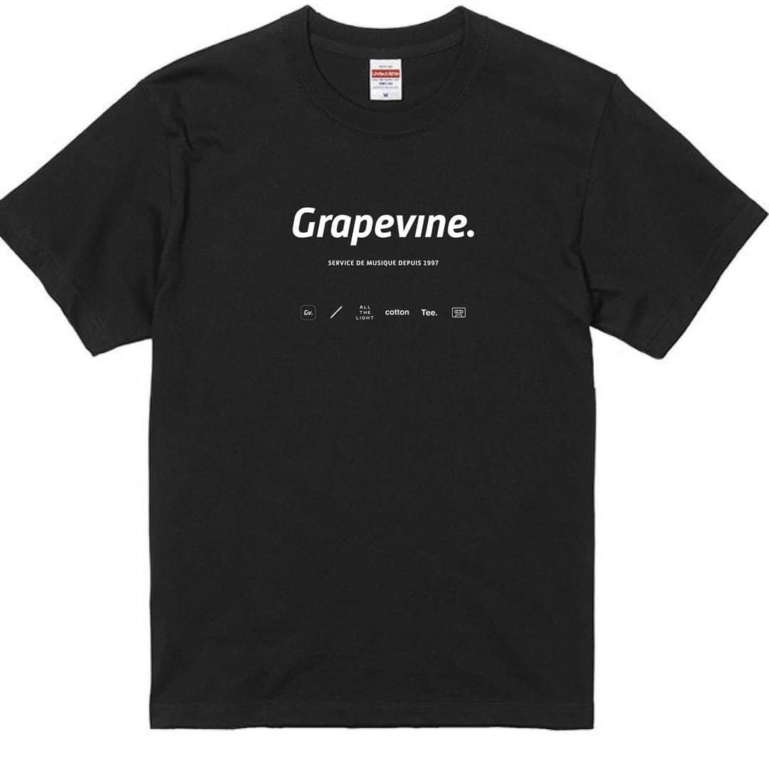 GRAPEVINEさんのインスタグラム写真 - (GRAPEVINEInstagram)「GRAPEVINE FALL TOUR OFFICIAL MERCH.﻿ 8月のイベントから販売していた商品に加えて新商品も多数入荷します。ぜひ会場でお手にとってご覧ください。﻿ ﻿ T-SHIRT（col:BLK/WHITE size:S/M/L）﻿ price:¥3200﻿ ﻿ MINI TOTE BAG﻿ price:¥3500﻿ ﻿ BLANKET﻿ price:¥2500﻿ ﻿ MUG　﻿ price:¥1500﻿ ﻿ FACE TOWEL﻿ price:¥1500﻿ ﻿ FLIGHT TAG﻿ price:¥1300」9月17日 17時48分 - news_grapevine