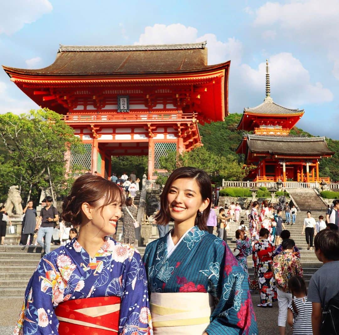 のインスタグラム：「たのしすぎた☺️❤️﻿ ﻿ 最高な弾丸京都旅でした🥺🙏﻿ ﻿ さやんぼありがとう😊✌️﻿ ﻿ 私には最高で大好きな友達が﻿ たっくさんいるな〜🥰﻿ しあわせ感謝🙏🙏🙏🙏🙏﻿ ﻿ ﻿ #京都#京都旅行#着物#浴衣#和服#kyoto#japan」