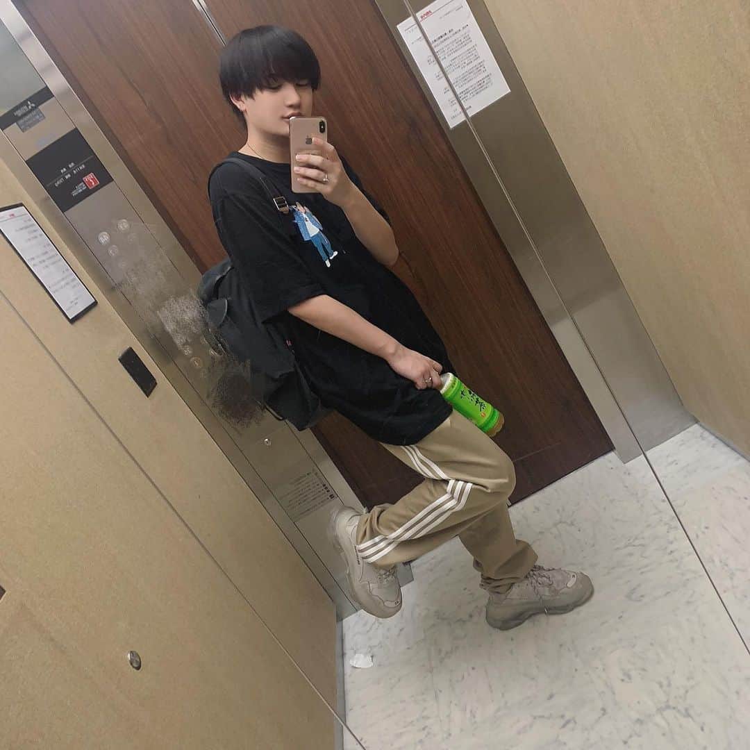 やっぴのインスタグラム：「ひさびさの〜最近はこんな感じ😷」